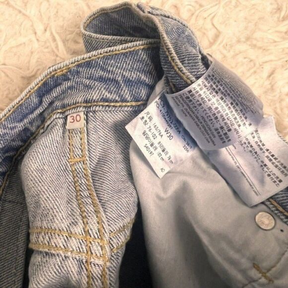 Levi’s High Rise Deconstructed Mini Skirt Women’s Size 30 Distressed NWOT - Picture 5 of 11